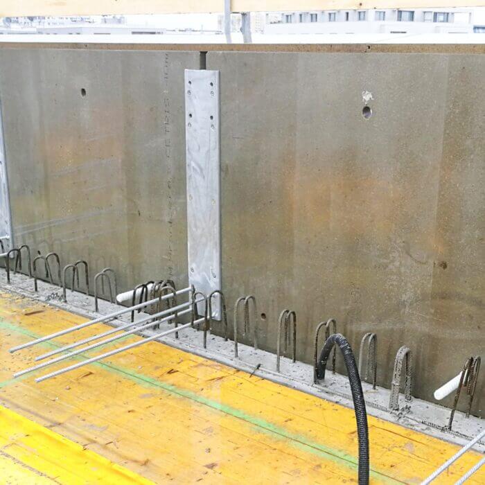 Systembrüstung X-RS3-M12 für Geländer auf Brüstungkonsole – Bild 10